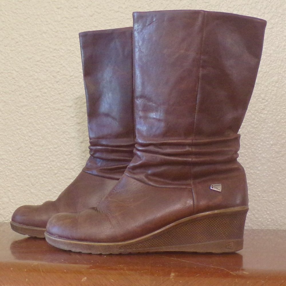 Keen Brown Heeled Tall Boots